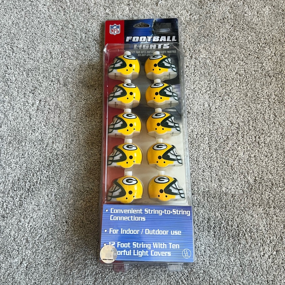 New NFL Licensed Green Bay Packers Helmet Football String Lights 12 Feet